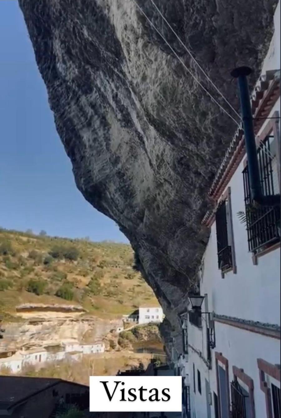 Cueva Luxe Las Calcetas Setenil De Las Bodegas Extérieur photo